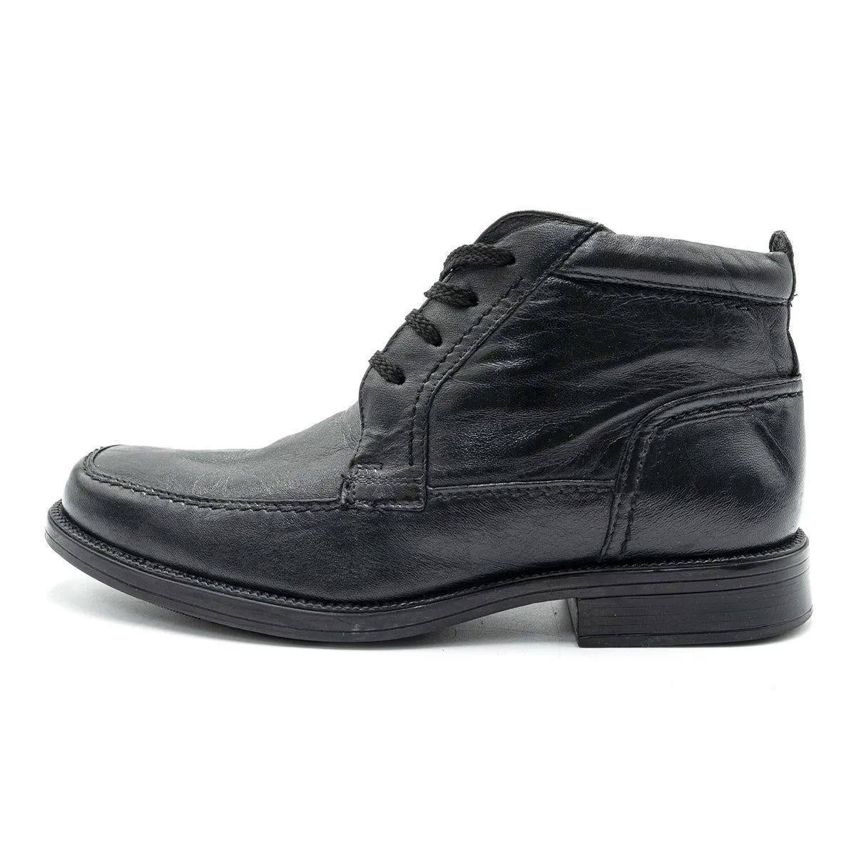 Clarks Axle Wall Ankle Boots Leather Black Colour For Men