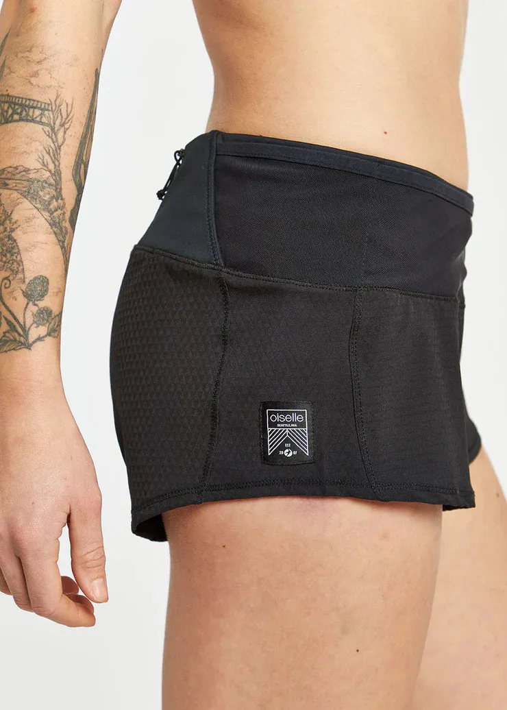 Oiselle | Mac Toolbelt Roga Shorts | Women's | Black